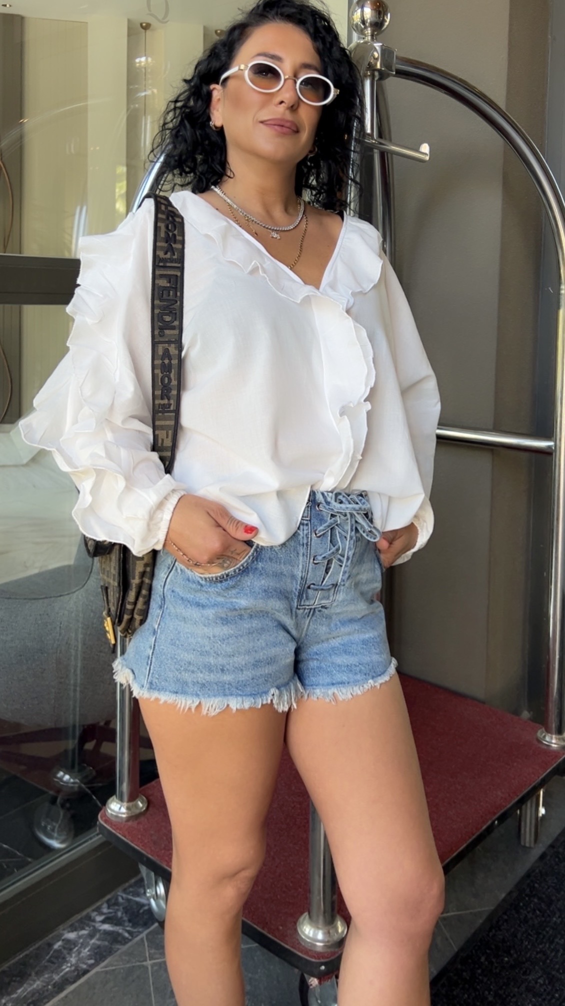 Bağlamalı Jean Şort