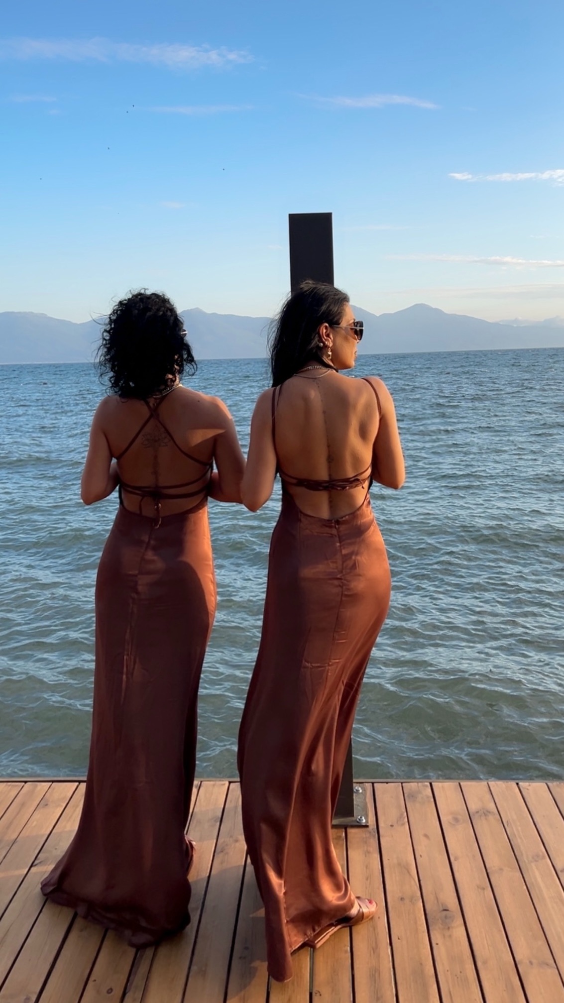 Maxi Boy Saten Sırt Dekolteli Elbise