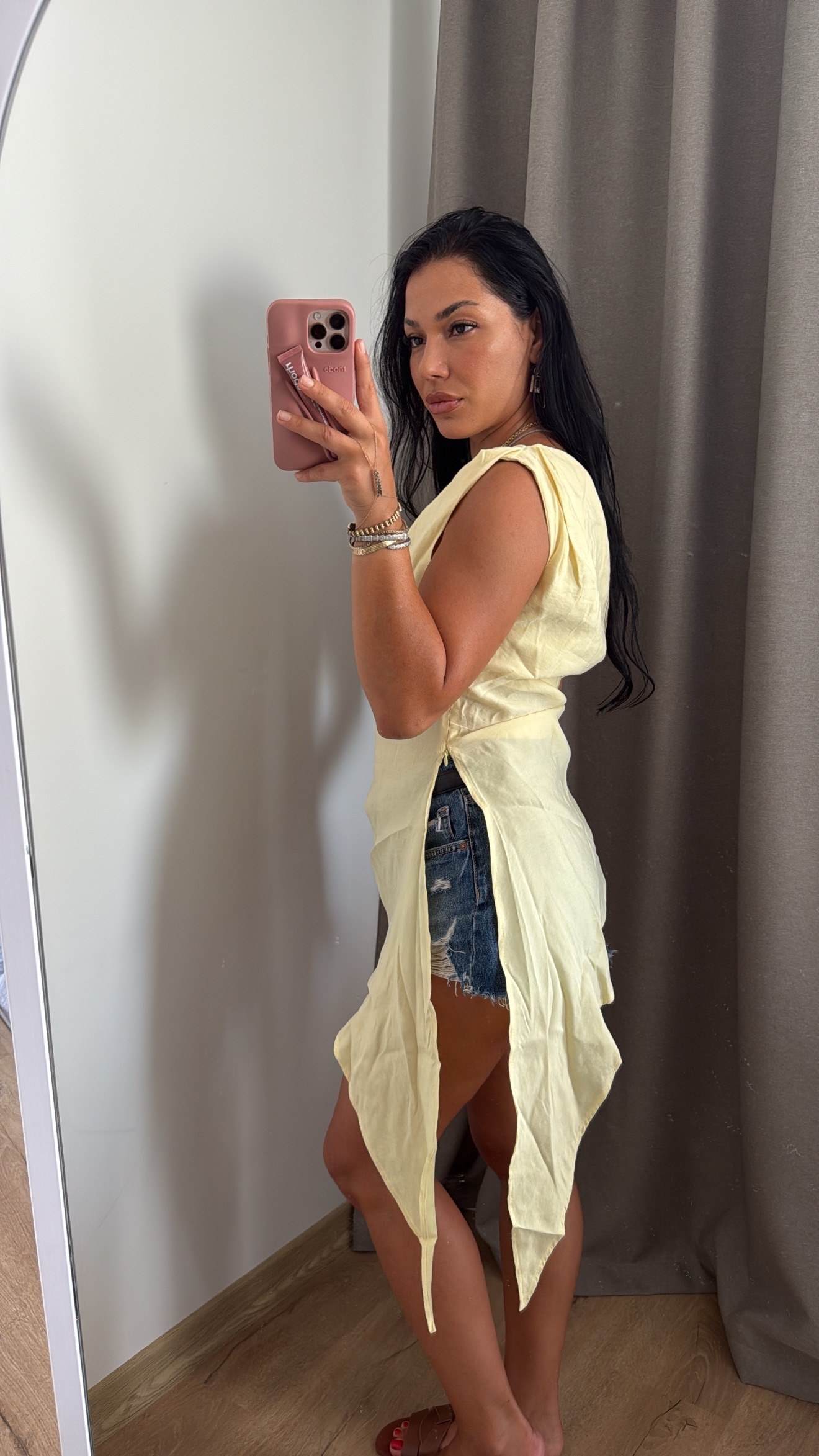 Asimetrik Kesim Tek Omuz Bluz