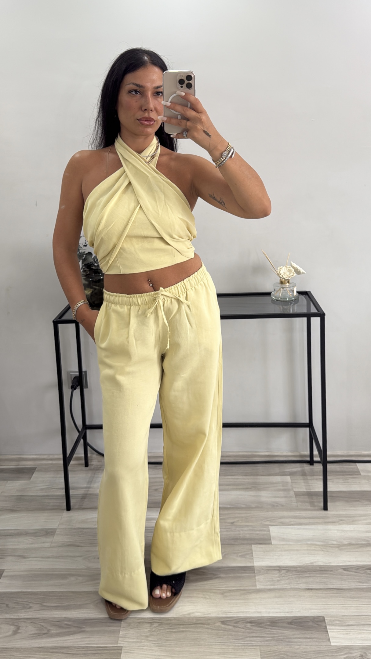 KRUVAZE BOYUNDAN BAĞLAMALI KETEN TAKIM