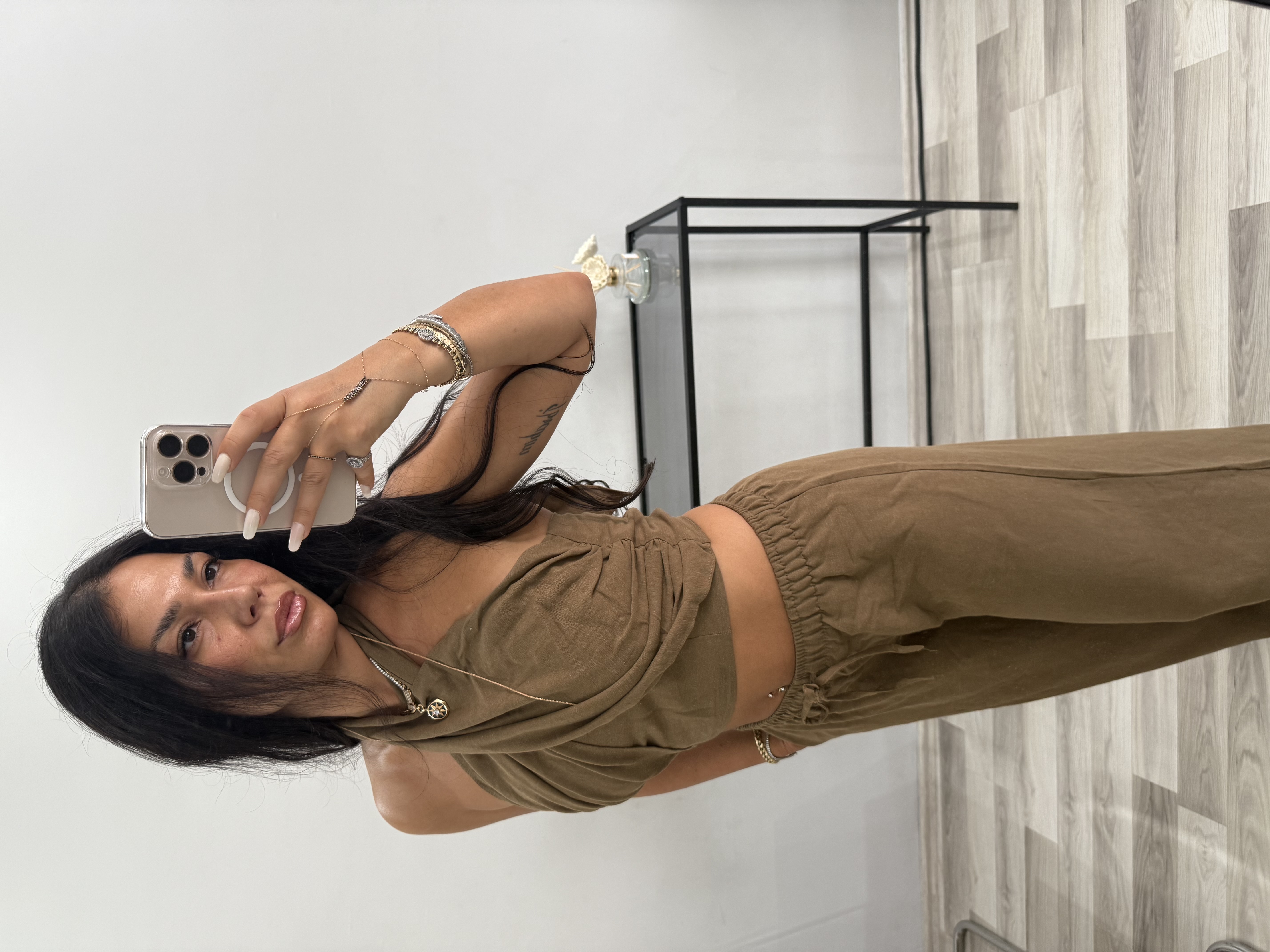 KRUVAZE BOYUNDAN BAĞLAMALI KETEN TAKIM