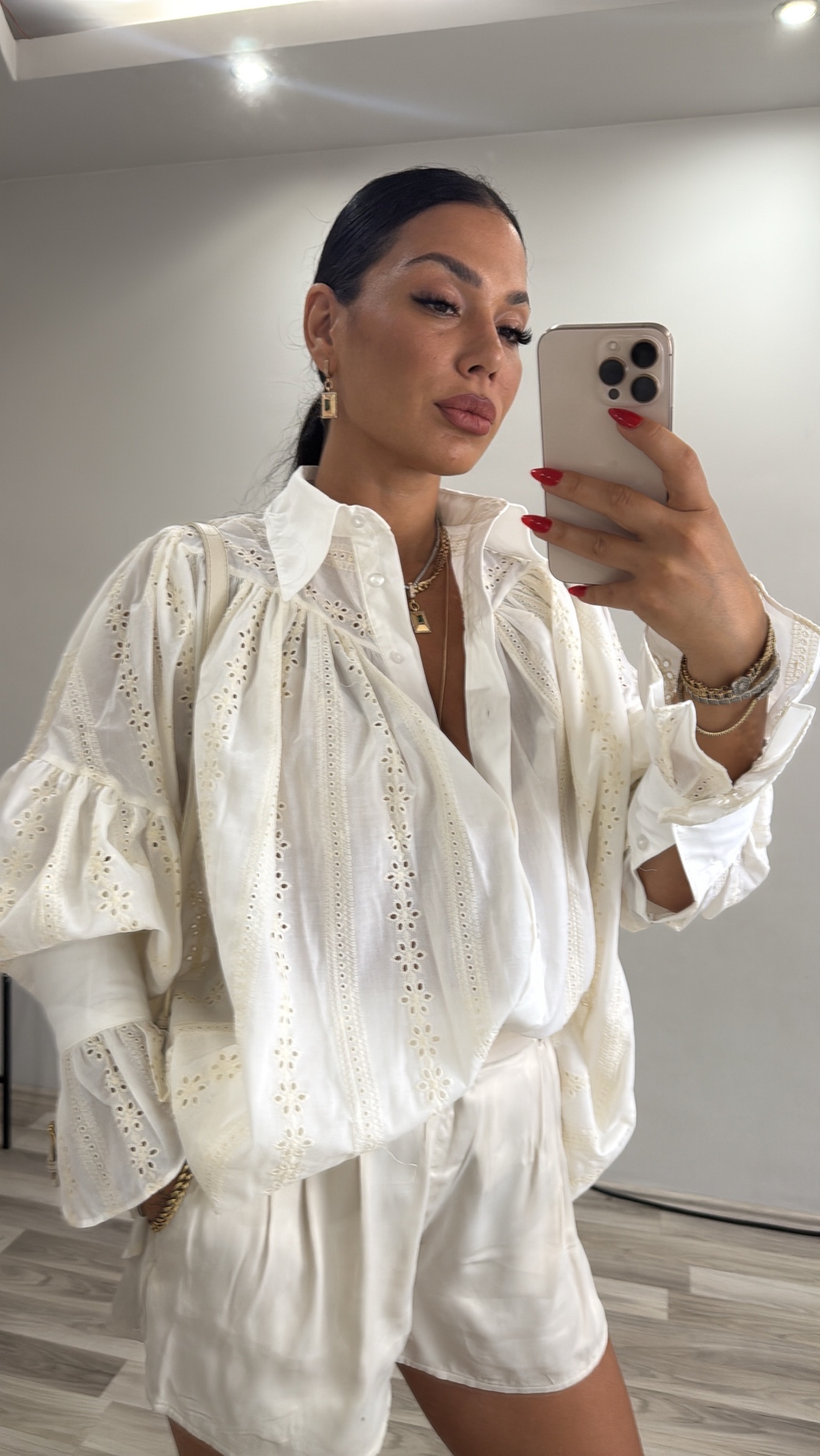 FİSTO DETAY KETEN GÖMLEK