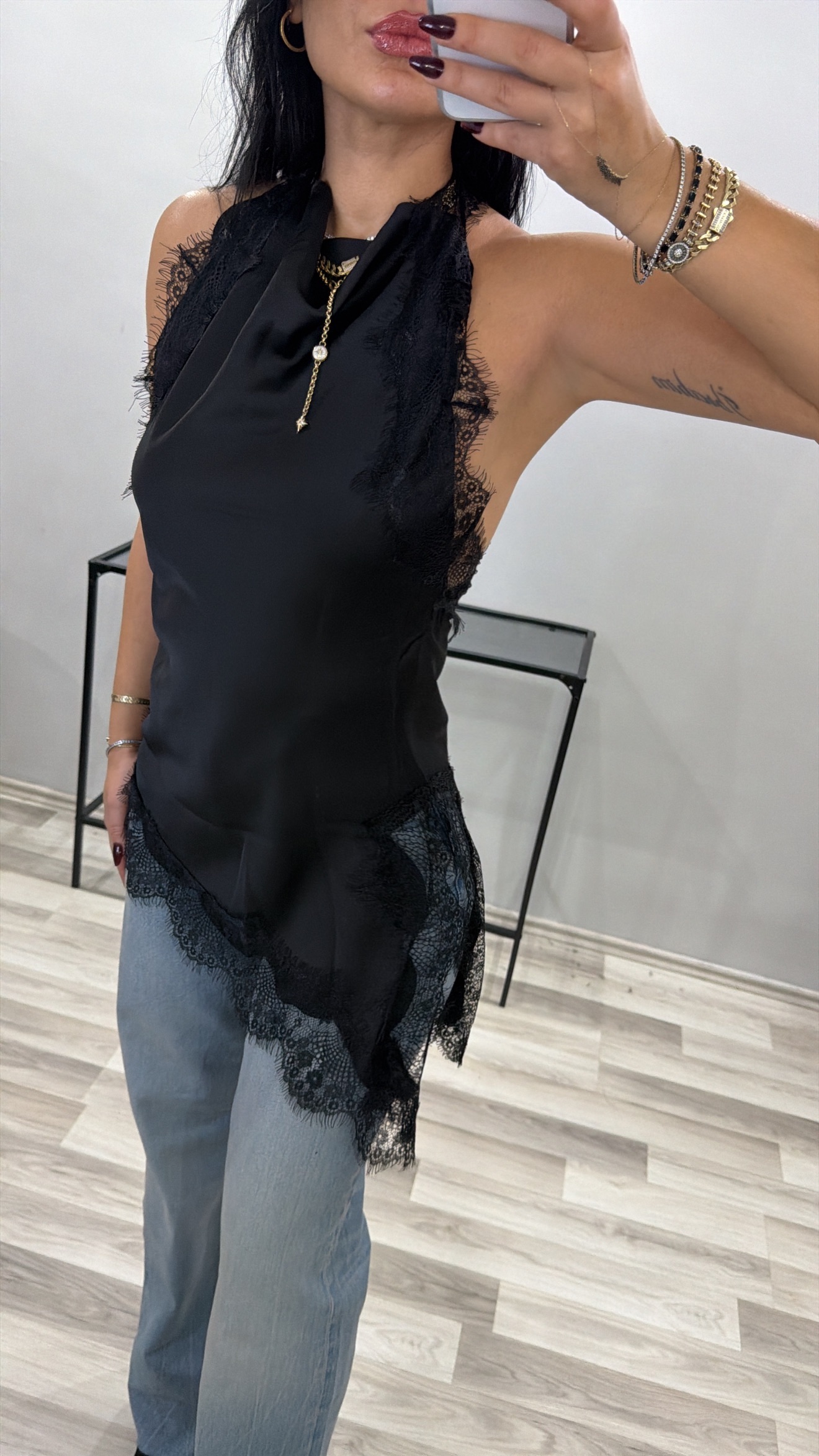 DANTEL DETAY SATEN BLUZ