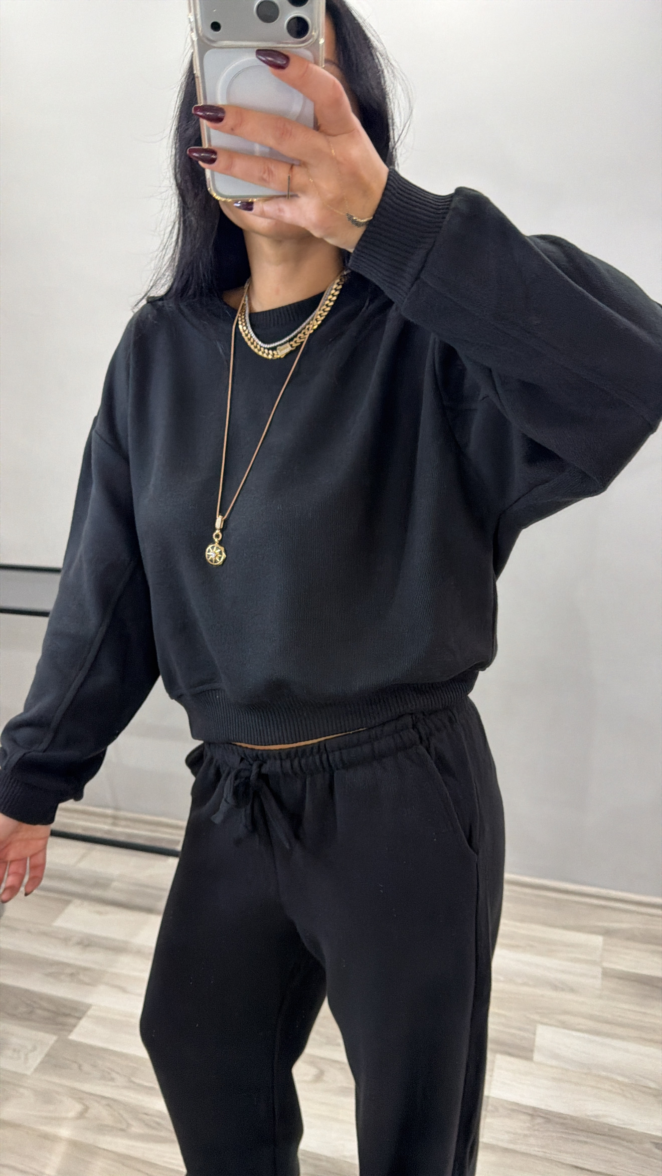 SİYAH RENK SELANİK KUMAŞ TAKIM