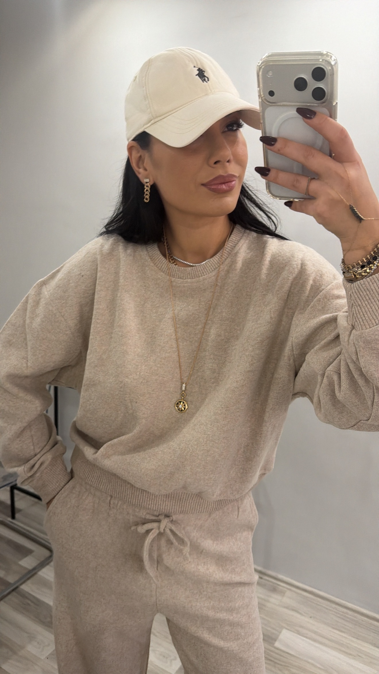 BEJ RENGİ SELANİK KUMAŞ TAKIM